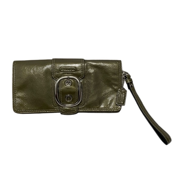 COACH PATENT WRISTLET BAG OLIVE COLOR MULTIPLE COMPARTMENTS - Picture 1 of 12